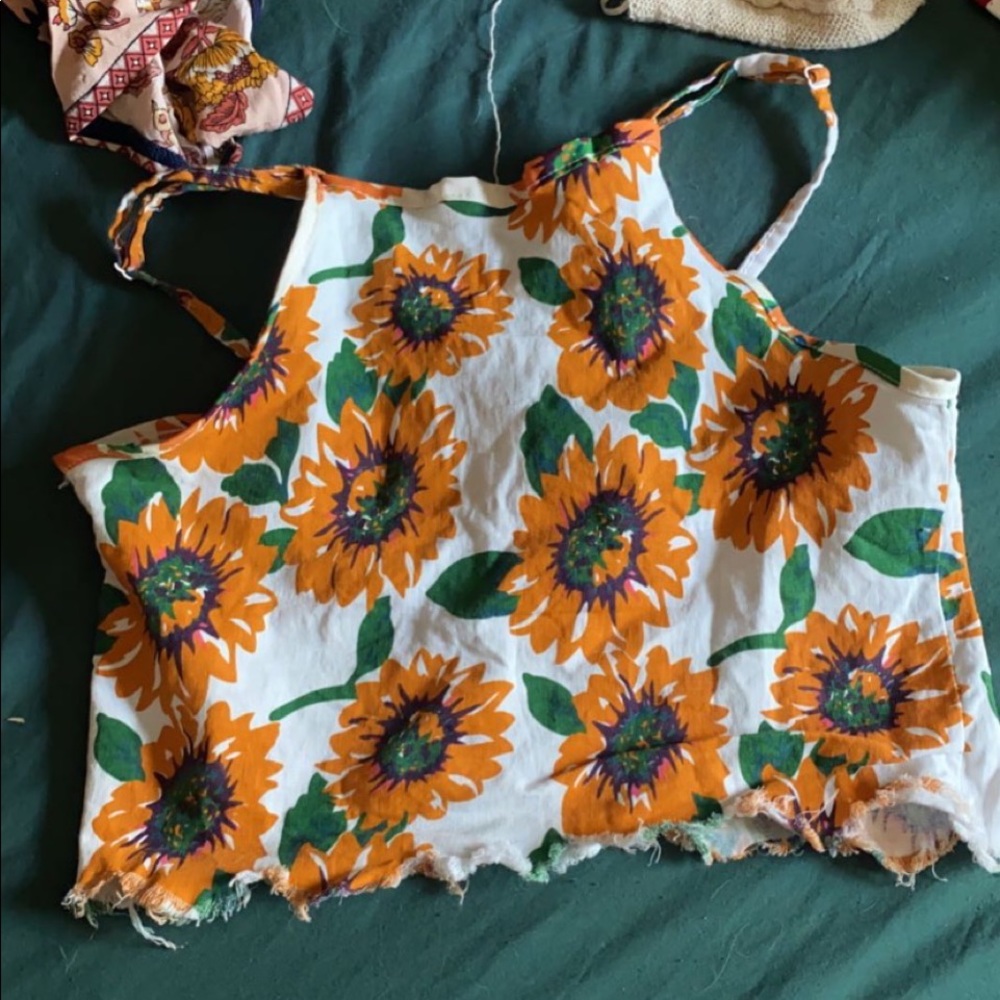 crop top